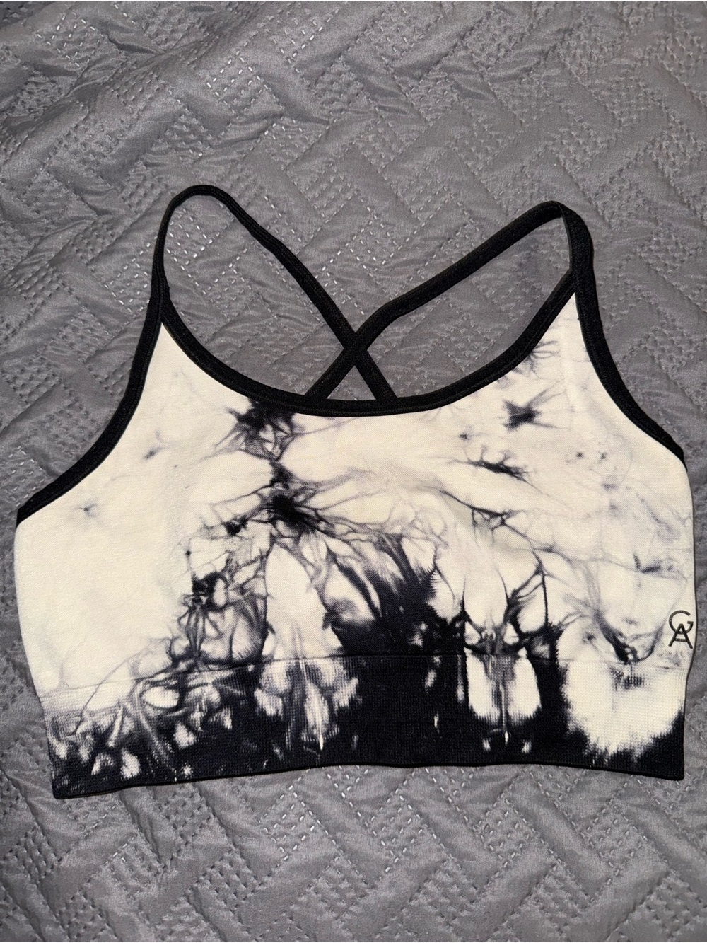 Good American Black & White Tie Dye Sports Bra S/M Medium Support